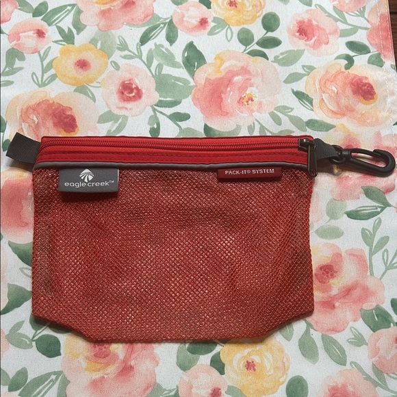Eagle Creek Red Mesh Pack-It System Pouch - Picture 1 of 6